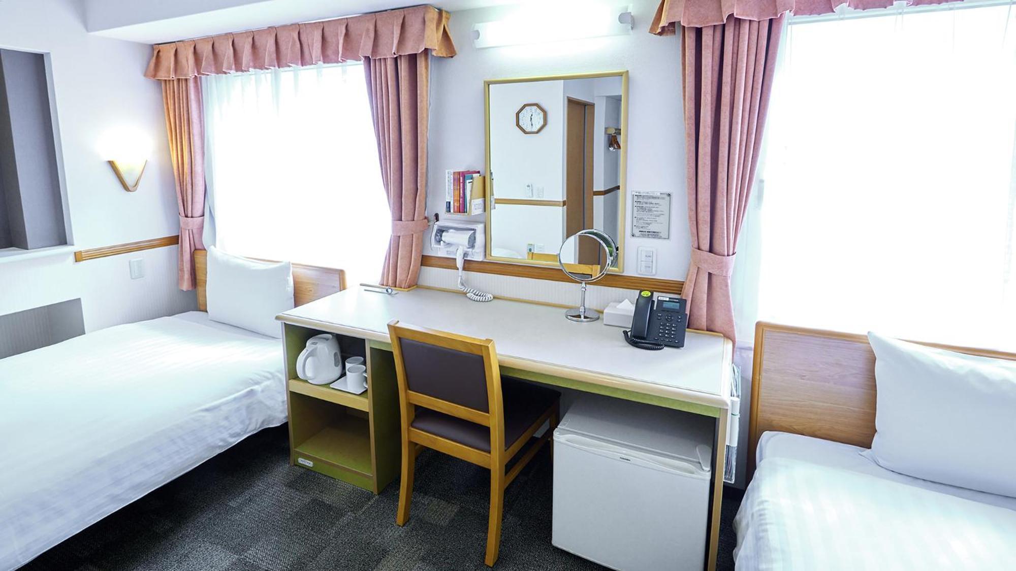 Toyoko Inn Shin-yamaguchi-eki Shinkansen-guchi Zimmer foto